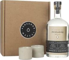 Pensador Mezcal Gift Set with 2x Copitas Jove...