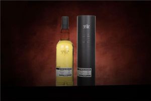 *COMPETITION* Laphroaig 15 Year Old 2004 (Rel...