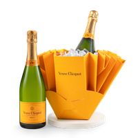 Champagne Veuve Clicquot Yellow Label Brut in Ice Box Gift Box