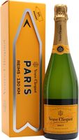 Veuve Clicquot Yellow Label Champagne / Magnet Gift Box