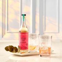 Fortnum's English Cassis Gin, Harrogate Disti...